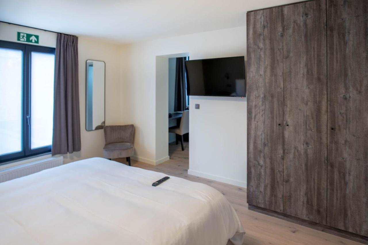 'T Ponton Bed & Breakfast Nieuwpoort Exterior foto