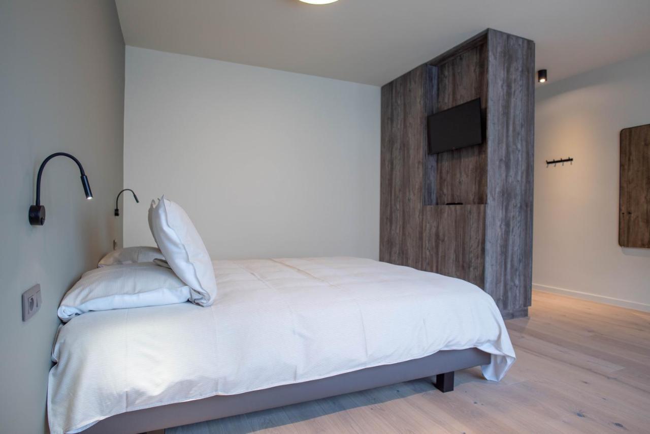 'T Ponton Bed & Breakfast Nieuwpoort Exterior foto